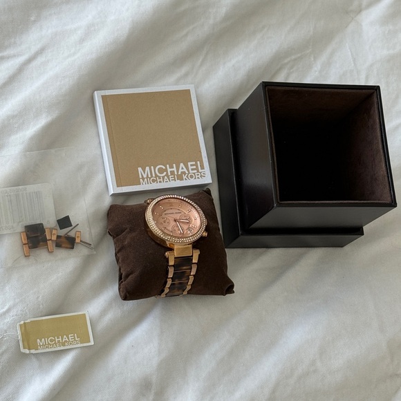 Michael Kors Parker Rose Gold Dial Two Tone Steel Strap Watch for Women - MK5538 - Picture 6 of 12